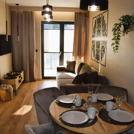 Sun View Apartment *